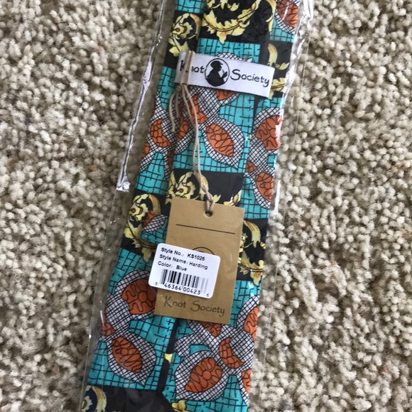 Knot Society Tie - Picture 2 of 3